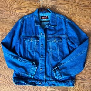 Vintage men’s XL Wrangler denim jacket
